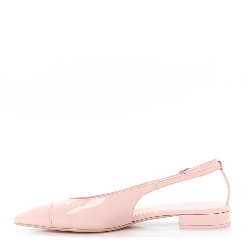 Chanel — Cap Toe Slingback 37.5 Light — Accessory — resale