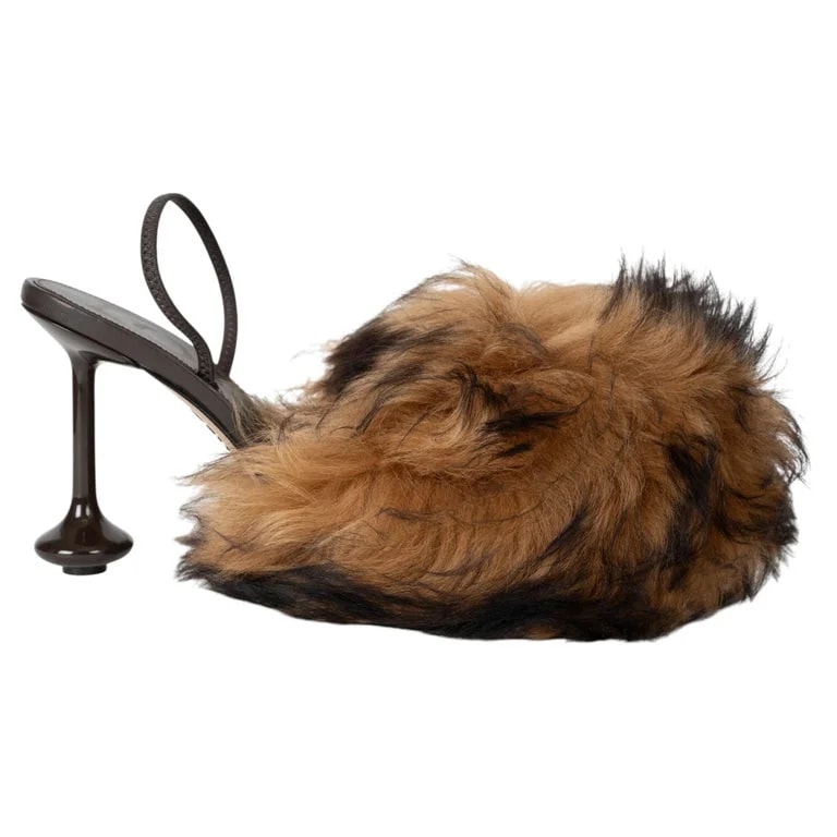 Loewe — Loewe 2025 TOY 90 FUR Slingbacks 39 — Designer Shoe — resale