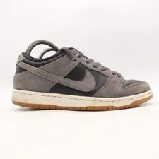 Nike SB — Nike SB Dunk Low TRD Dark Gum 6 7.5 AR0778-001 — Sneaker — resale