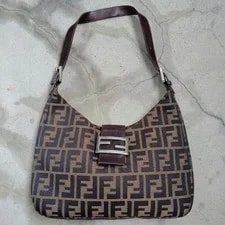 Fendi — Fendi Baguette Intact — Handbag — resale