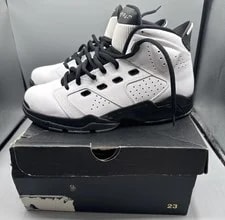Air Jordan — Air Jordan 6 "Motorsports" DC7330-100 S 11 — Sneaker — resale