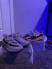 Yeezy — Yeezy 2 Pack 350 (11) & 700 v1 Enflame (11) — Sneaker — resale
