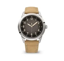 Patek Philippe — 2025 Patek Philippe Calatrava Black 5226G-001 — Watch — resale