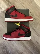 Air Jordan — Air Jordan 1 Mid Reverse — Sneaker — resale
