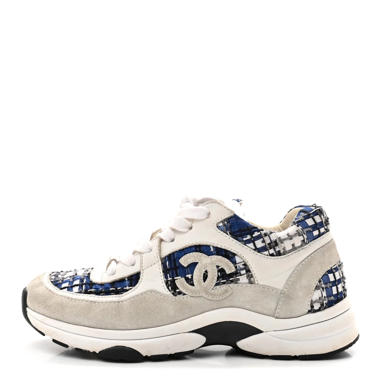 Chanel — CC 37 Dark — Sneaker — resale