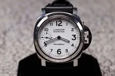 Panerai — Panerai Luminor Marina White Dial 44mm - PAM00113 — Watch — resale