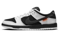 NIKE — Tightbooth X Nike Dunk Low SB All US Size FD2629-100 New in Box — Sneaker — resale