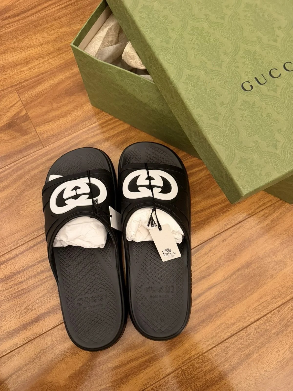 Gucci — Gucci “ ” Slides — Sneaker — resale