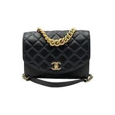 Chanel — Chanel CC Logo Medium Chain Flap 154582155 — Handbag — resale