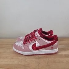 Nike SB — Nike SB Dunk Low Strangelove CT2552-800 — Sneaker — resale