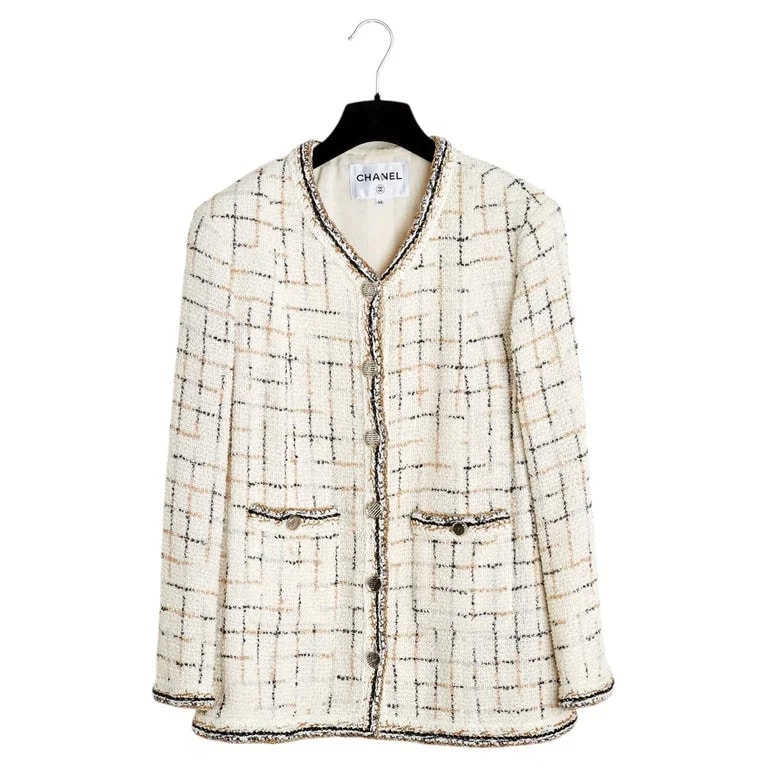 Chanel, Karl Lagerfeld — Chanel 2017 Veste Or FR44 Iconic Jacket UK16 US12 — Clothing — resale