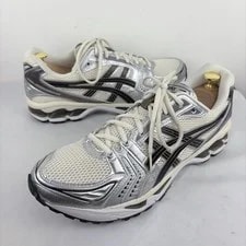 Asics — Asics Gel-kayano 14 28.5cm Excellent Condition — Sneaker — resale