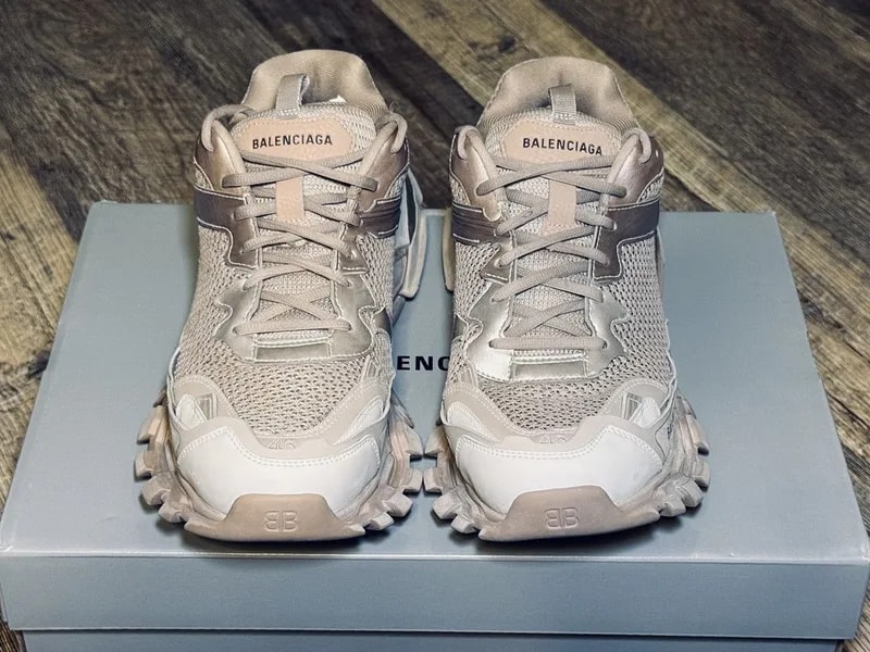 Balenciaga — Balenciaga Track 3 EU 45/US 12 — Sneaker — resale