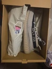 Yeezy 350 v2 " " - Size 11.5 - hp7870