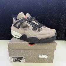 Jordan — Jordan 4 Retro Mid Haze — Sneaker — resale