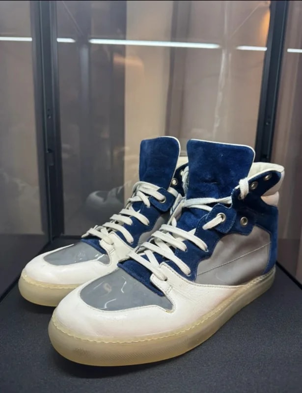 Balenciaga — Balenciaga Hightop — Sneaker — resale
