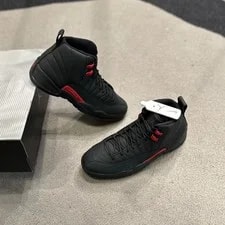 Air Jordan — Air Jordan 12 Retro /Varsity CT8013-003 — Sneaker — resale