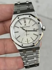 Audemars Piguet — 2012 Audemars Piguet Royal Oak White Dial on Bracelet 15400ST.OO.1220ST.02 — Watch — resale