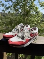 Nike — Size 9.5 - Nike Air Max 1 OG Anniversary 2017 Re-Release — Sneaker — resale