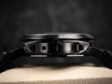 Panerai — 2024 Panerai Luminor Quaranta DLC Luna Rossa - PAM01408 - , 2 Quick Release Straps, Warranty Until 2032! Lnib — Watch — resale