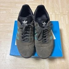 Adidas — 9.5US Adidas Gazelle Pantone — Sneaker — resale
