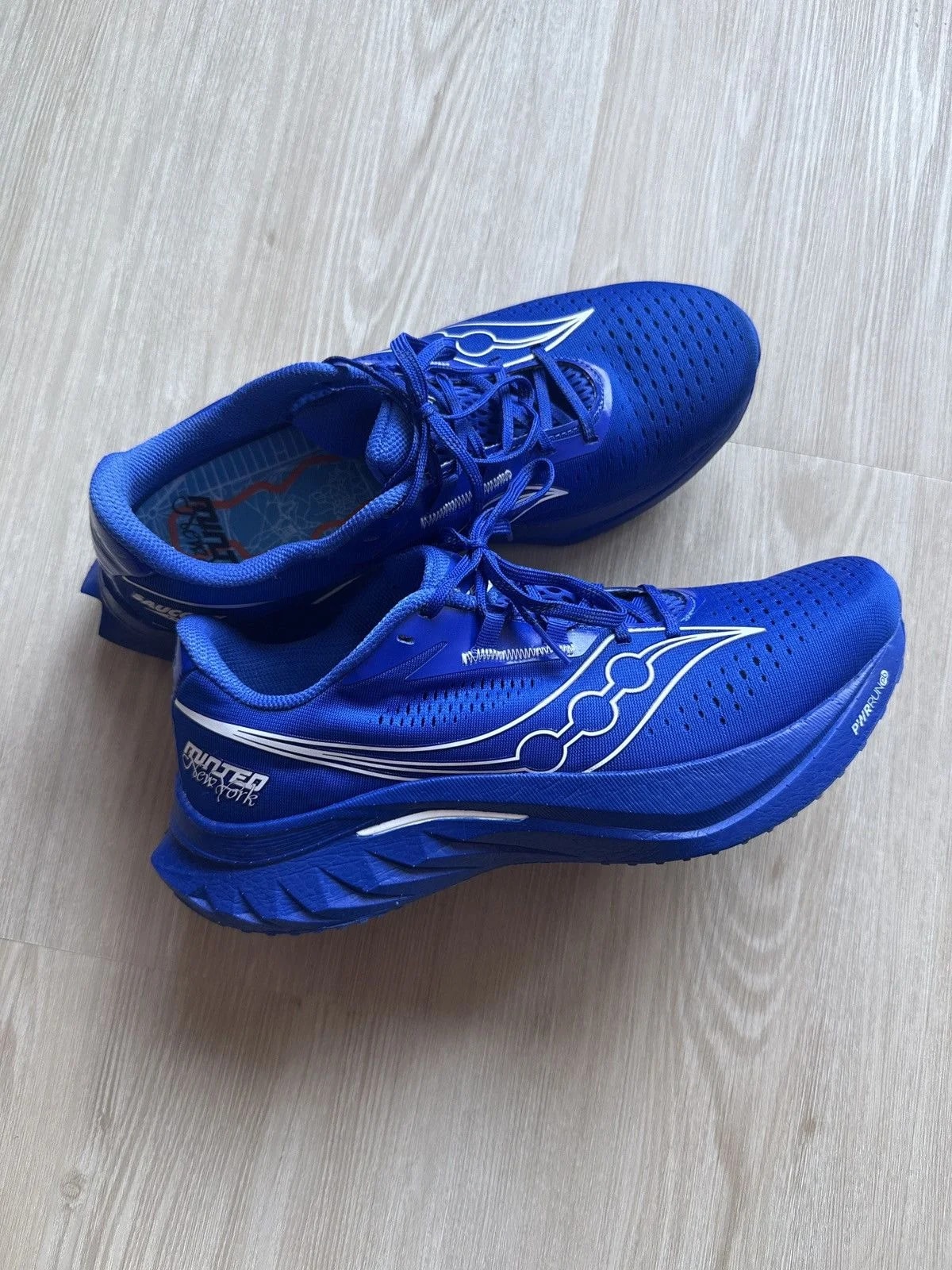 Saucony — Minted NEW York X Saucony Endorphin Speed 4 — Sneaker — resale