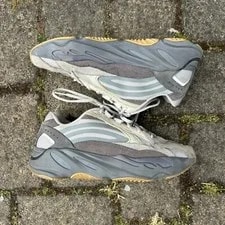 Adidas — Size 9 - Adidas Yeezy Boost 700 V2 Tephra — Sneaker — resale