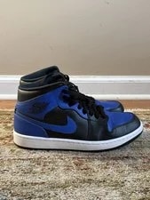 Jordan — Jordan Air 1 Mid Hyper /Hyper - 554724-077 — Sneaker — resale
