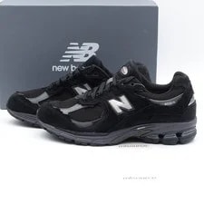 New Balance — Size 10 New Balance 2002R Gore-Tex Protection Pack Waterproof — Sneaker — resale