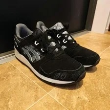 Asics — 8.5US Asics Gel-Lyte III OG Quilted Paisley — Sneaker — resale