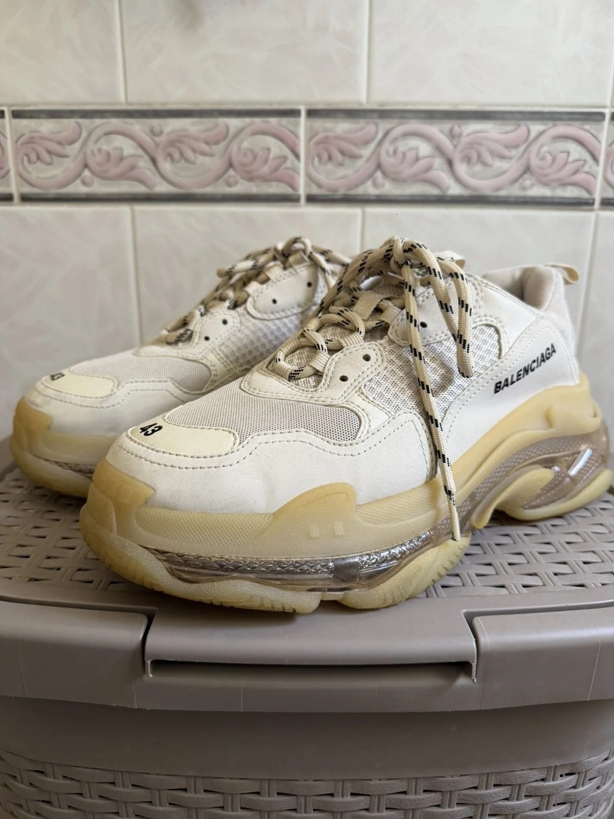 Balenciaga — Balenciaga Triple S Clear Sole — Sneaker — resale