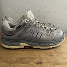 HOKA — Hoka One Tor Ultra Gore-tex Low Milk 1130310-OKP — Sneaker — resale
