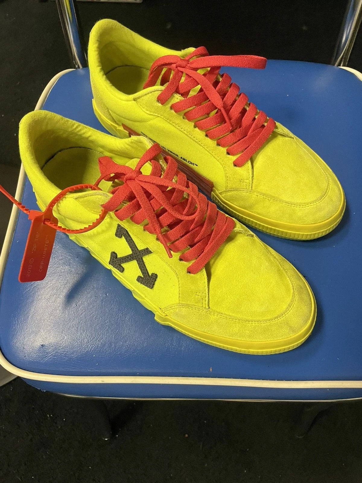 Off-White — Off-White Vulc Low 'Fluo ' — Sneaker — resale