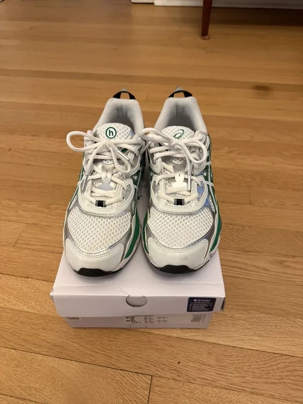 Asics — Asics X Hidden Gel NYC — Sneaker — resale