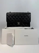 Chanel — Chanel Classic Large Flap A58600 155449477 — Handbag — resale