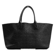 Bottega Veneta — Bottega Veneta Hippo MM 115664 — Handbag — resale