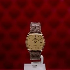 Jaeger-LeCoultre — Jaeger-LeCoultre 18K Gold Cushion Automatic Date 5000.21 — Watch — resale