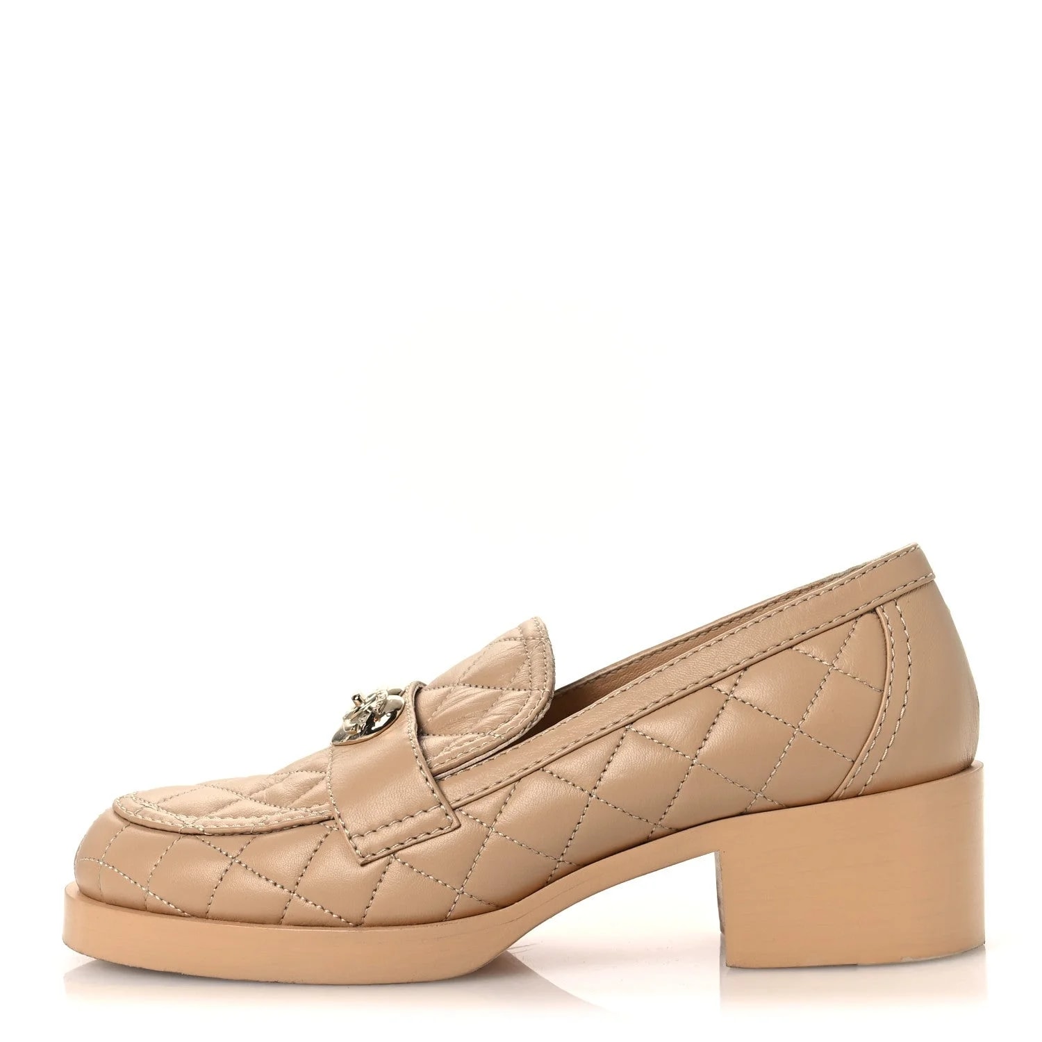 Chanel — CC Heart 39 — Designer Shoe — resale