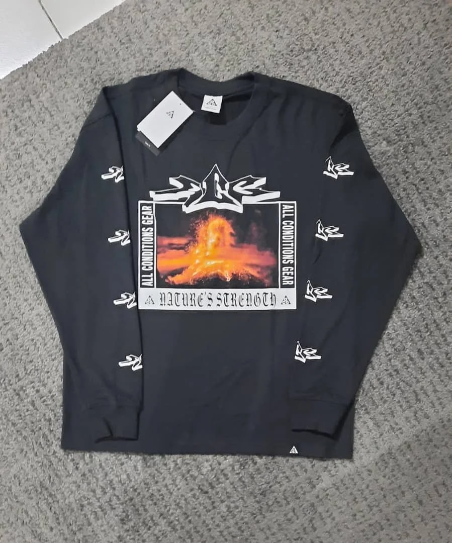 Nike ACG — Nike ACG "Volcano" — streetwear — resale
