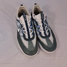 Nike SB — Nike SB Nyjah Free 2 PRM Skate Shoes Size 10.5 — Sneaker — resale