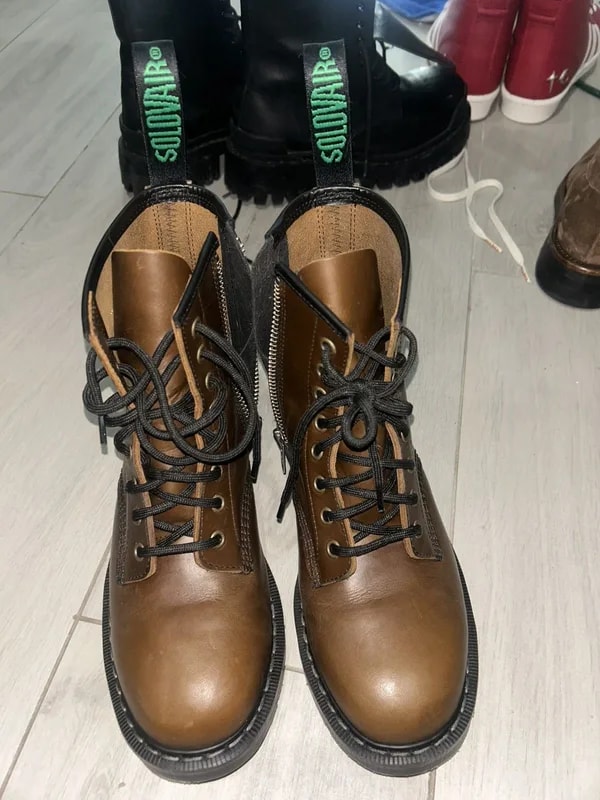solovair boots — Designer Shoe — resale
