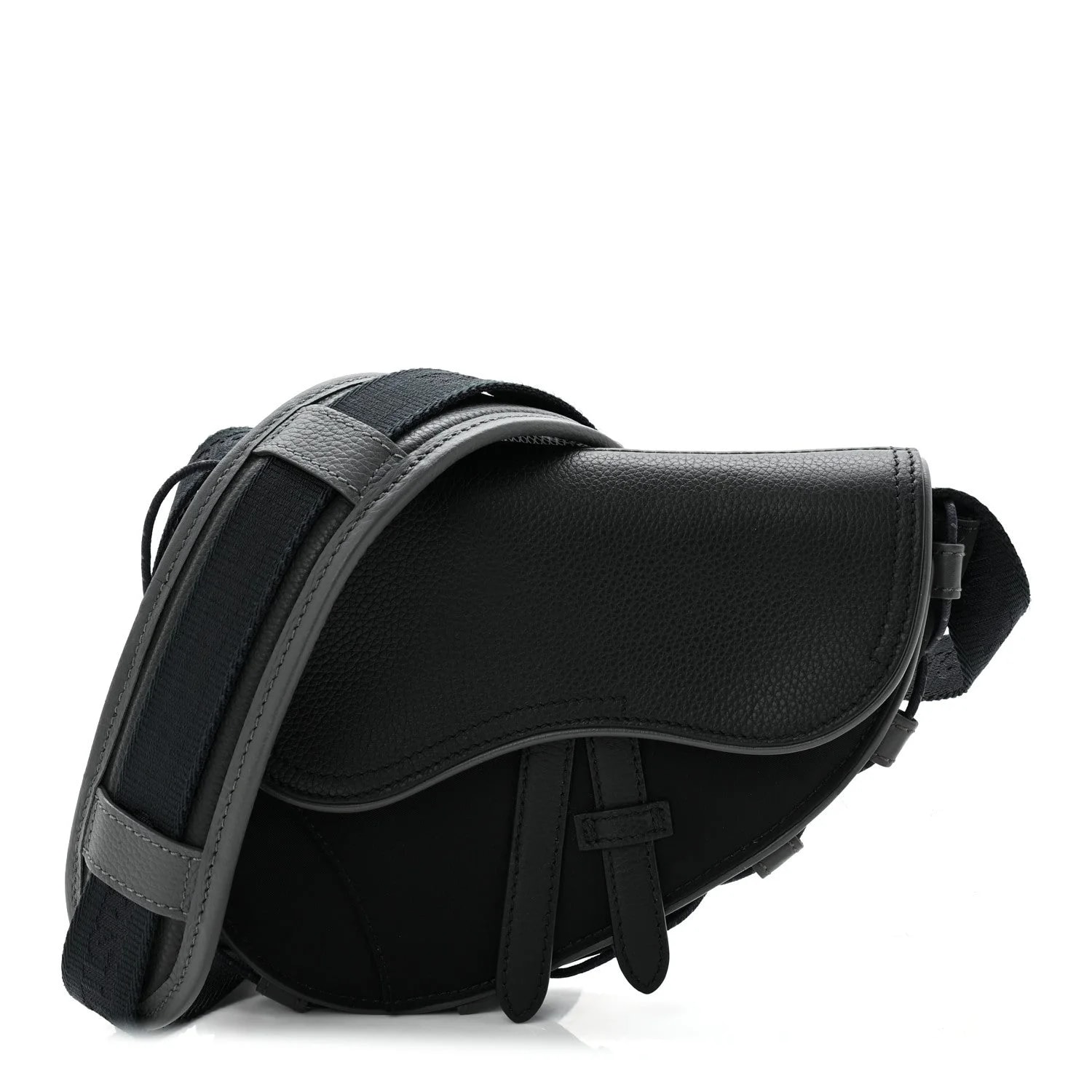 Dior — X Sacai Grained Technical Fabric Saddle — Handbag — resale