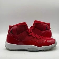 Jordan — Jordan 11 Retro Win Like 96 (GS) — Sneaker — resale