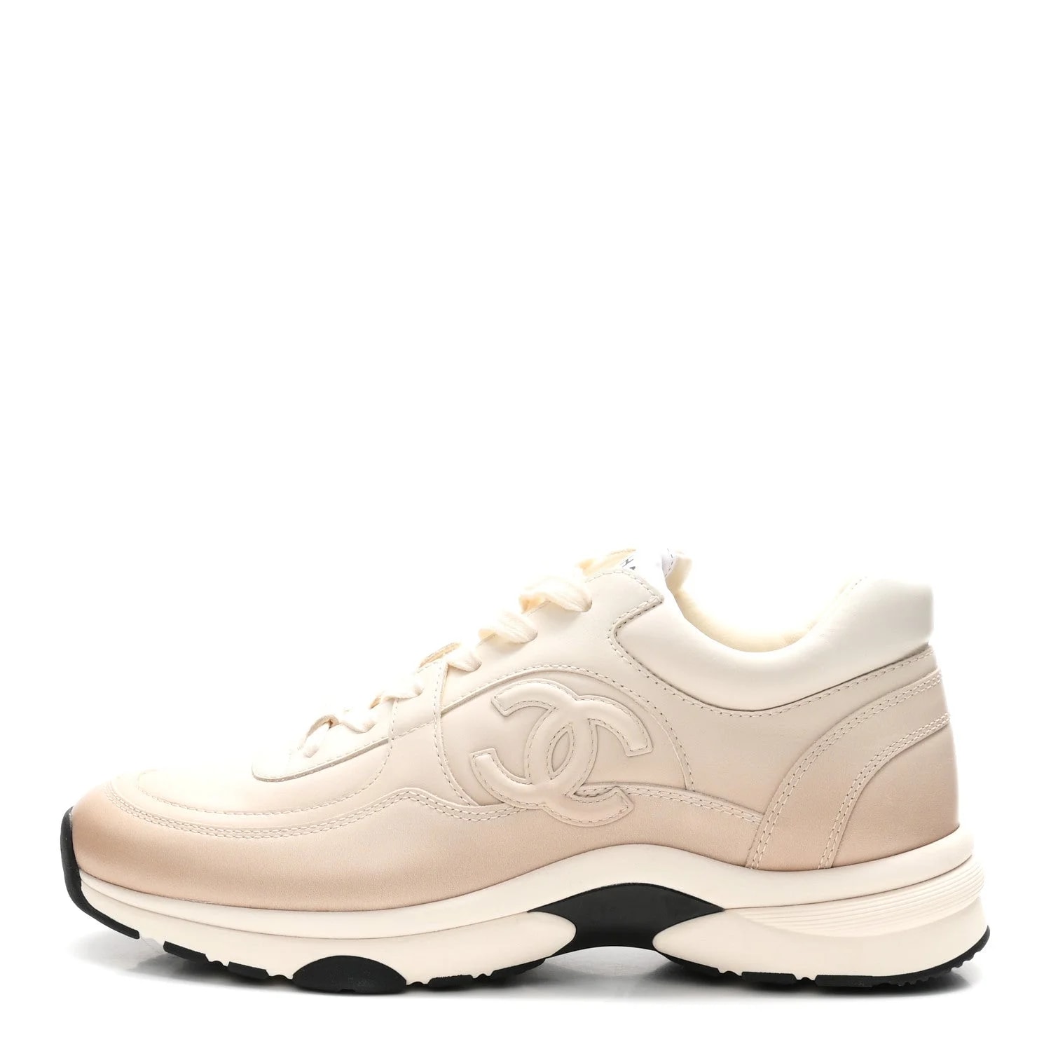 Chanel — Gradiant CC 38.5 — Sneaker — resale