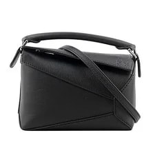 Loewe — Loewe Classic Calf Mini Puzzle Edge A510P88X26 1100 140672773 — Handbag — resale