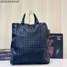 Bottega Veneta — Bottega Veneta Woven for Adults — Handbag — resale