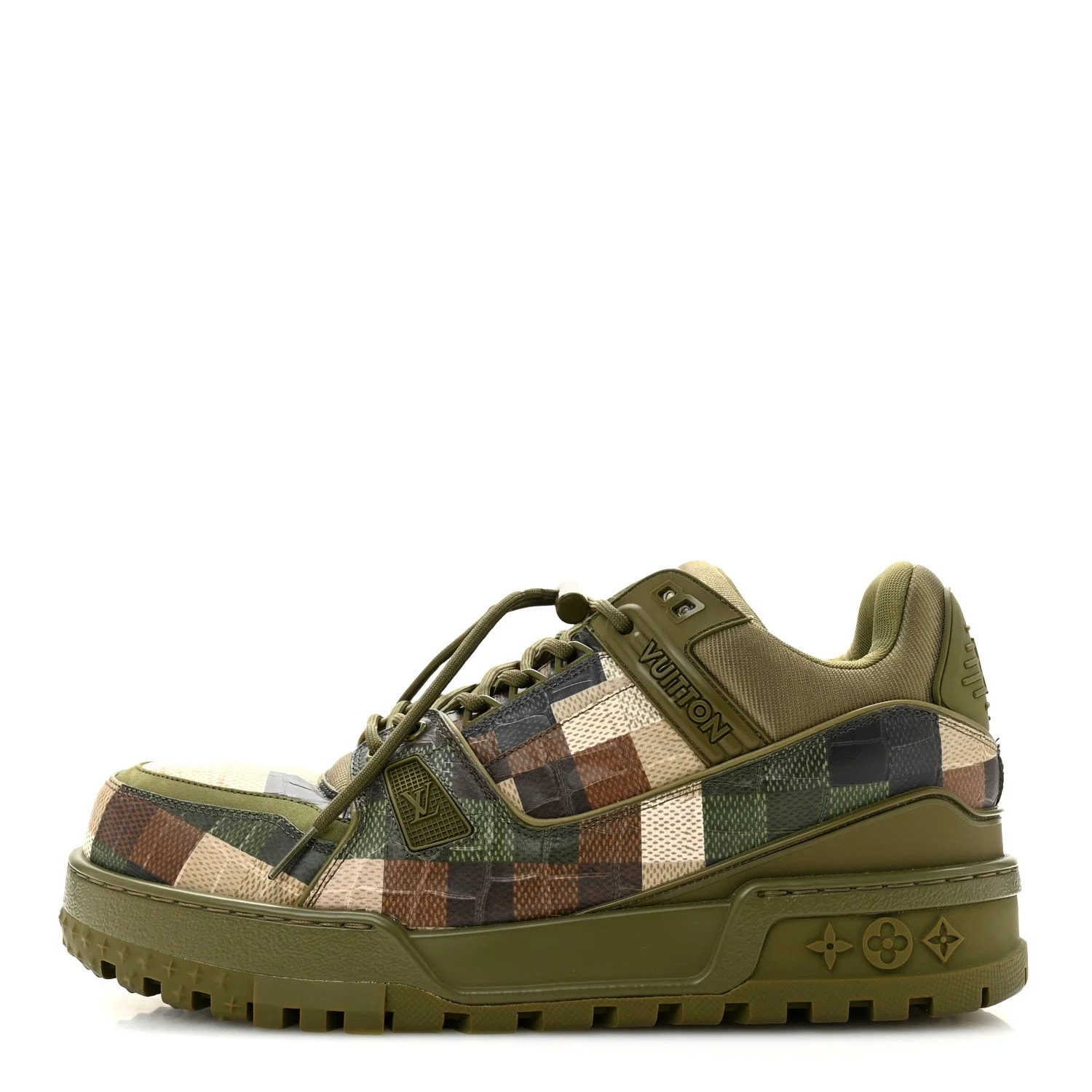 Louis Vuitton — Damoflage 9.5 — Sneaker — resale