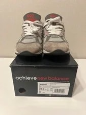 New Balance — 7.5US New Balance M990Vs2 — Sneaker — resale