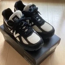 New Balance — 9.0US New Balance U990Js4 990V4 — Sneaker — resale