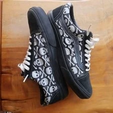 VANS — 9.0US Late 90S Custom Vans Oldskool/Skull/Us9.0 LTD Collection S — Sneaker — resale